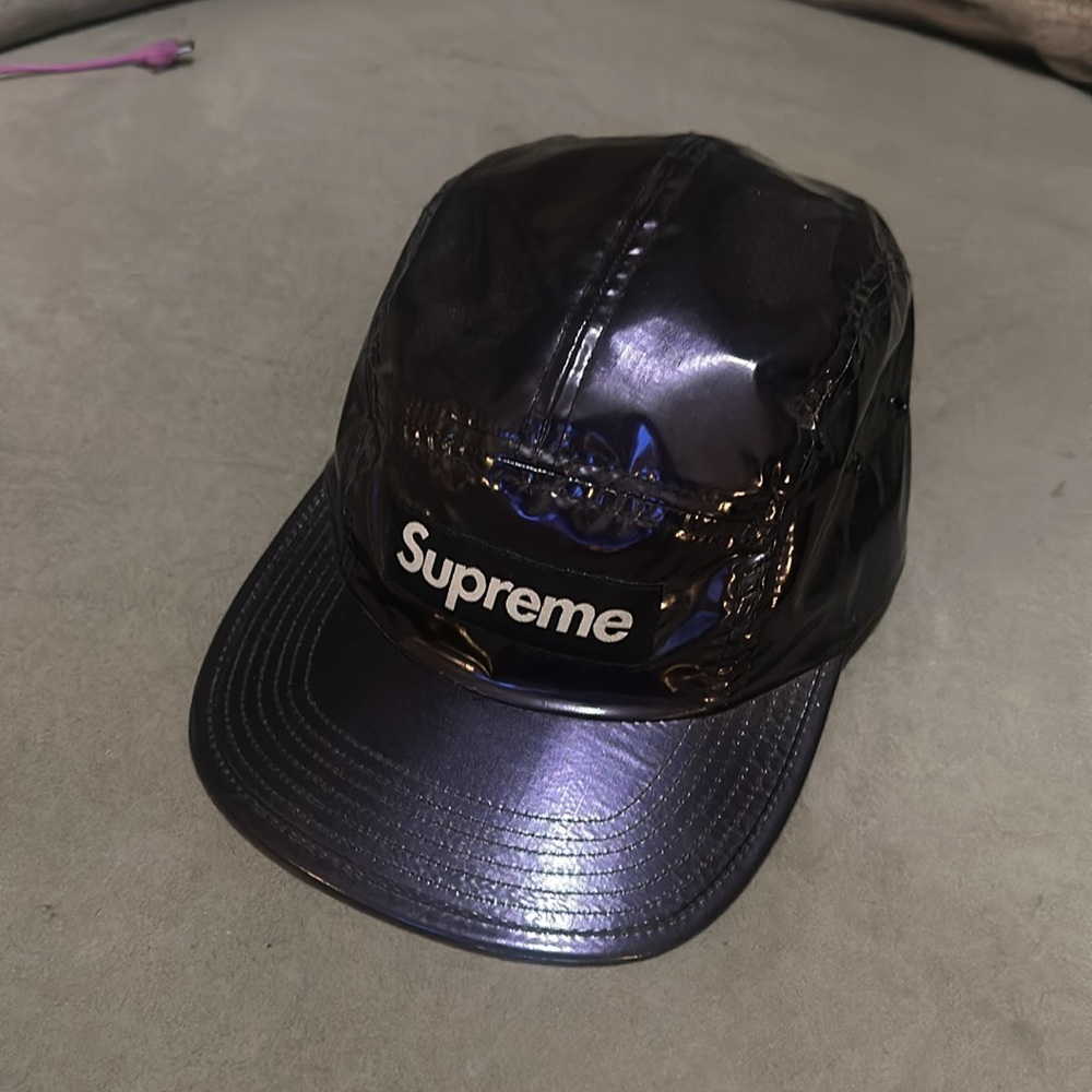 supreme rip stop shiny material cap Women or smaller size